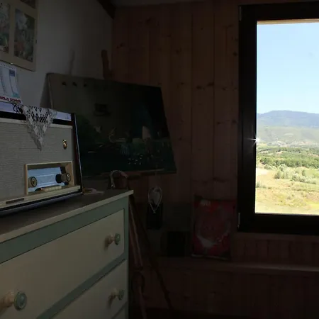 Flache Linde By Interhome Terranuova Bracciolini